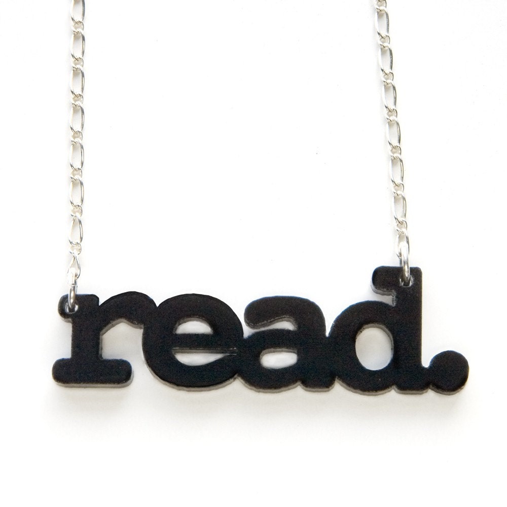 read. necklace