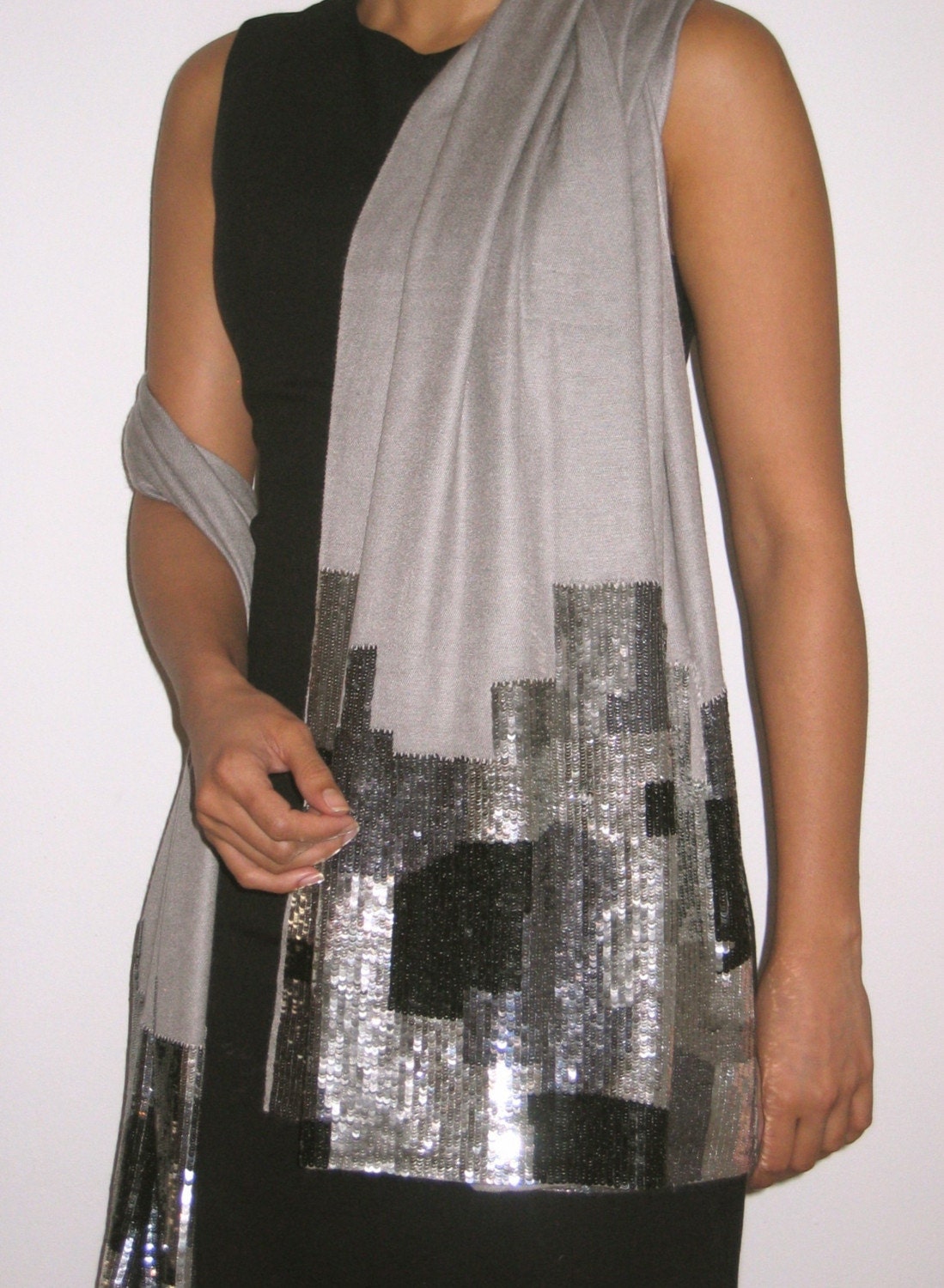 GREY EMBROIDERED CASHMERE SHAWL/STOLE/WRAP-FALL SALE